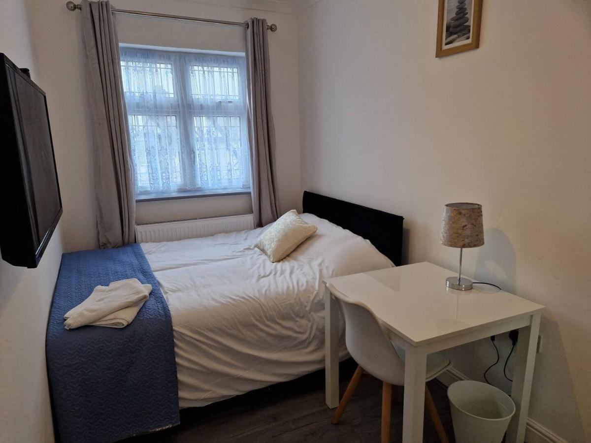 Starlet Property Wanstead Экстерьер фото