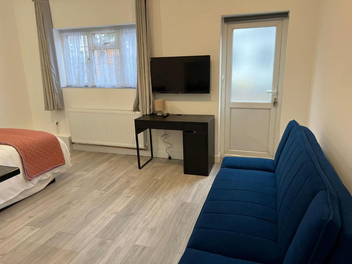 Starlet Property Wanstead Экстерьер фото