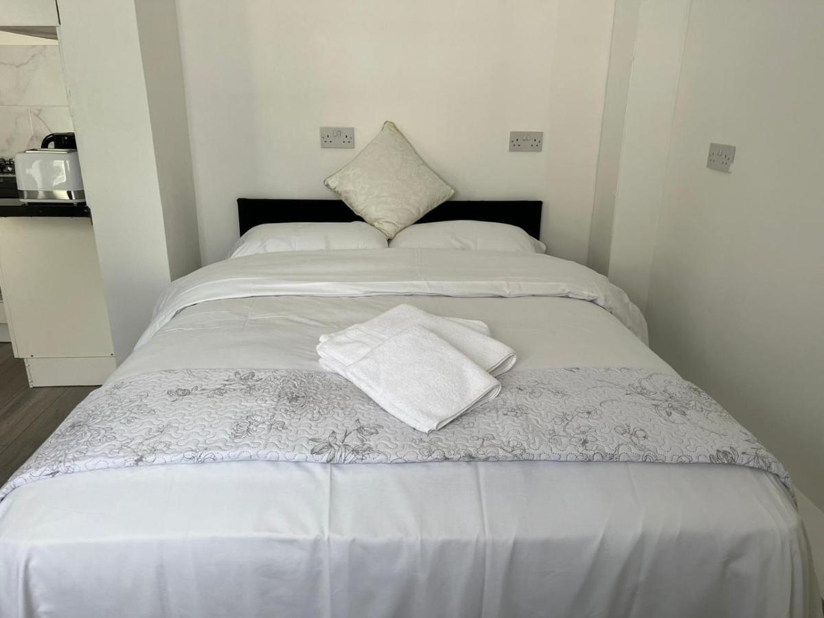 Starlet Property Wanstead Экстерьер фото