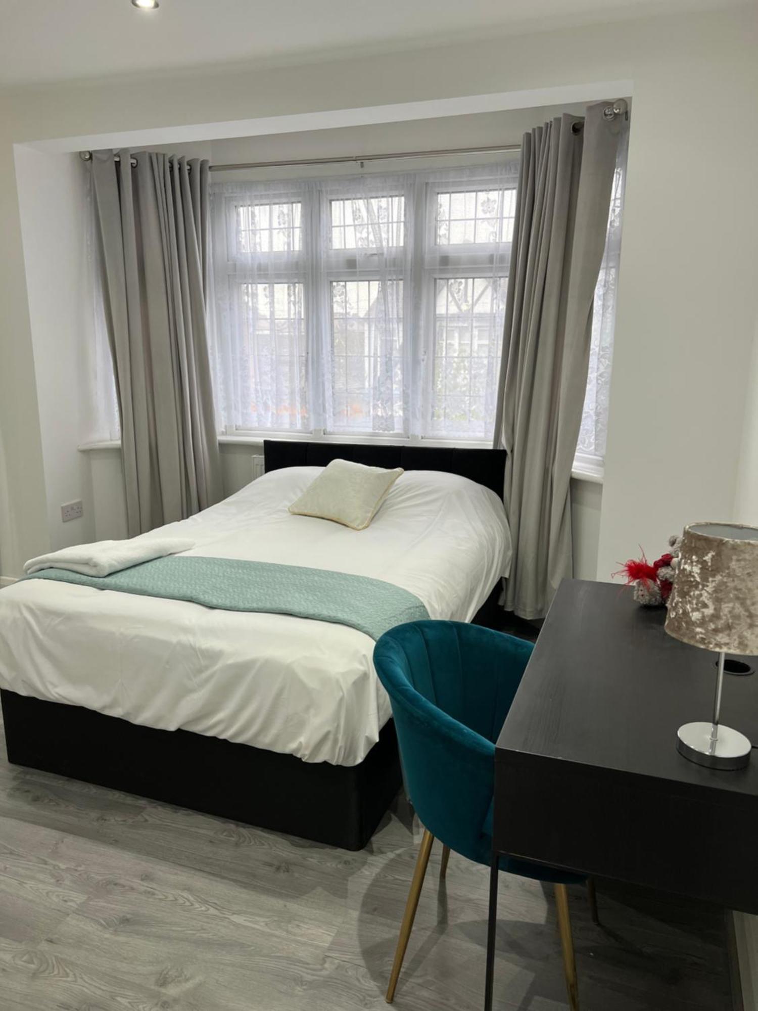 Starlet Property Wanstead Экстерьер фото