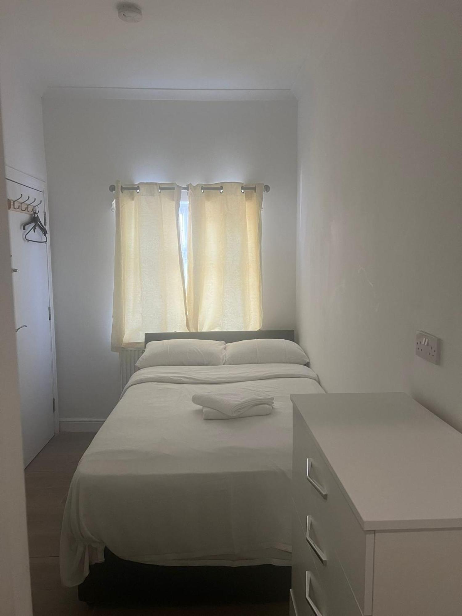 Starlet Property Wanstead Экстерьер фото